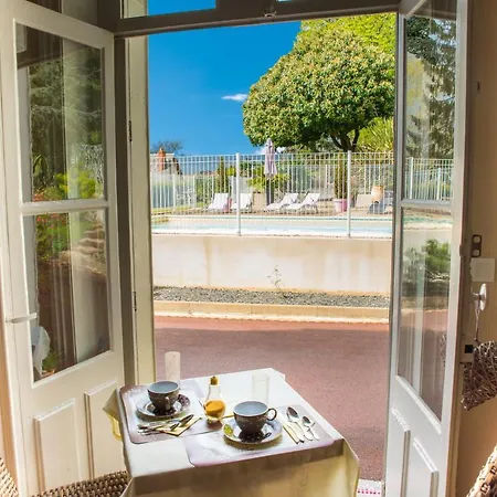 La Chouannerie Bed & Breakfast