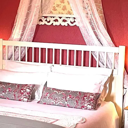 La Chouannerie Bed & Breakfast Pouzauges