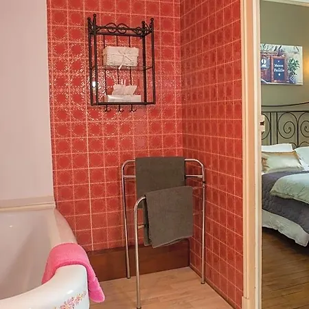 Bed and Breakfast Et La Chouannerie A Cote Du Parc Du Puy Dufou