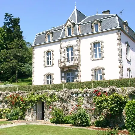 Et La Chouannerie A Cote Du Parc Du Puy Dufou Bed & Breakfast Pouzauges